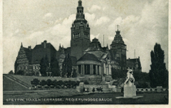 1915